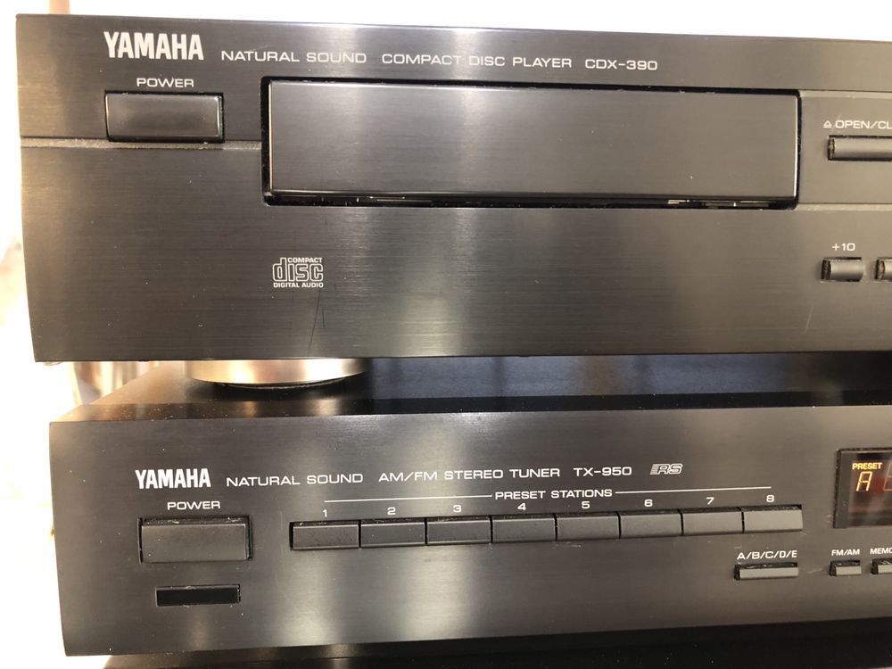 Yamaha Стерео усилвател CD плеър и тунер