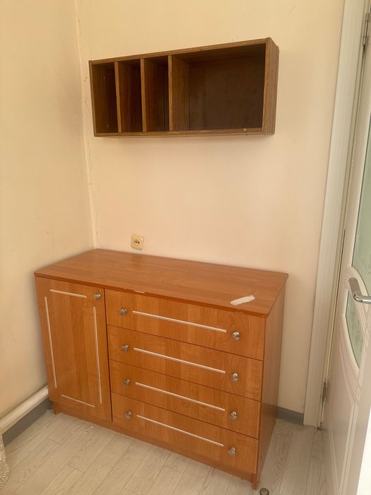 Комод с полками навесными