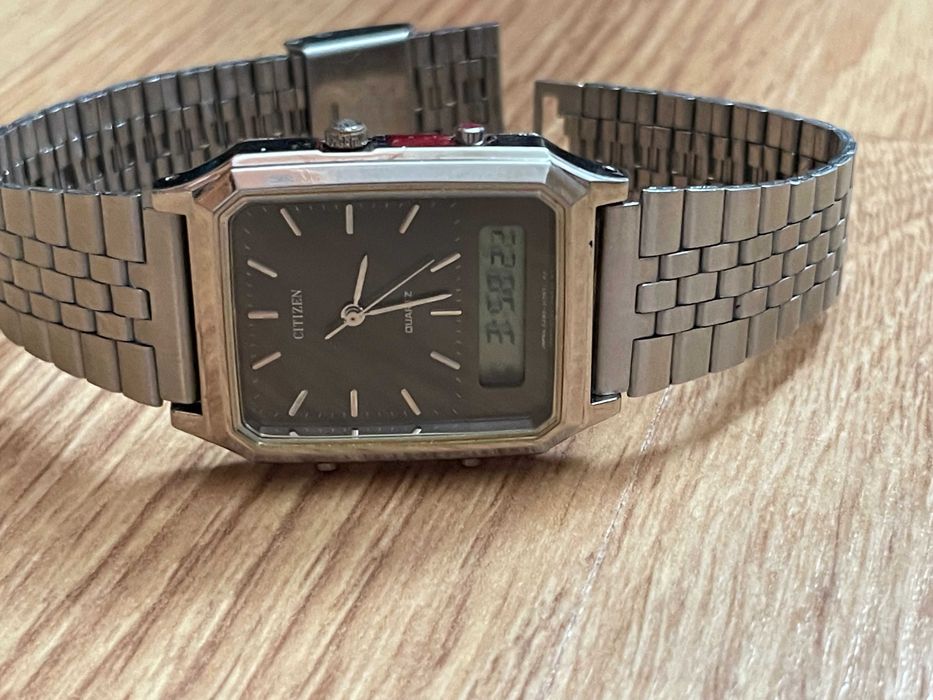 Vintage Citizen  Analog & Digital Impecabil Anii 80