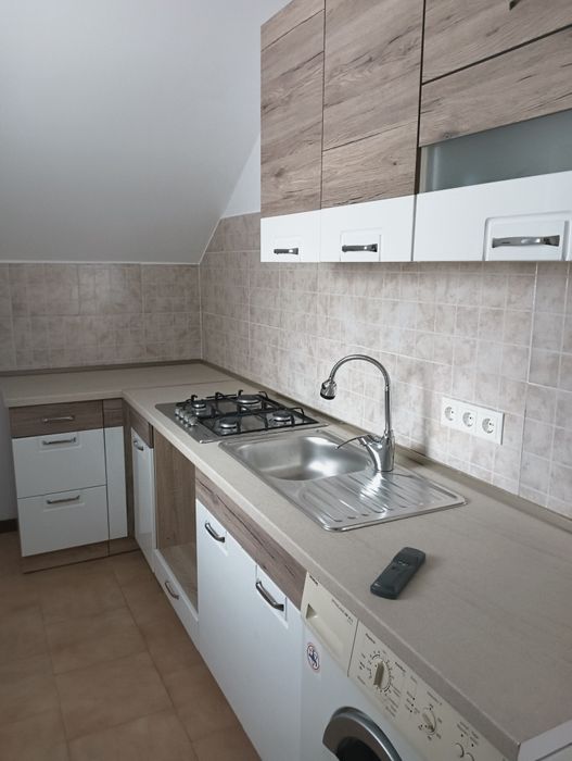 Închiriez apartament regim hotelier