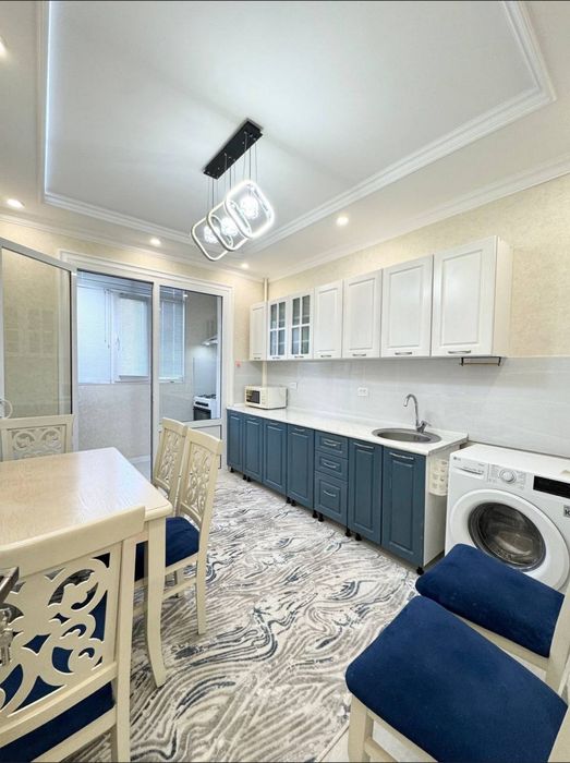 2 комната квартира на Дружба Народов Срочно продаётся!!