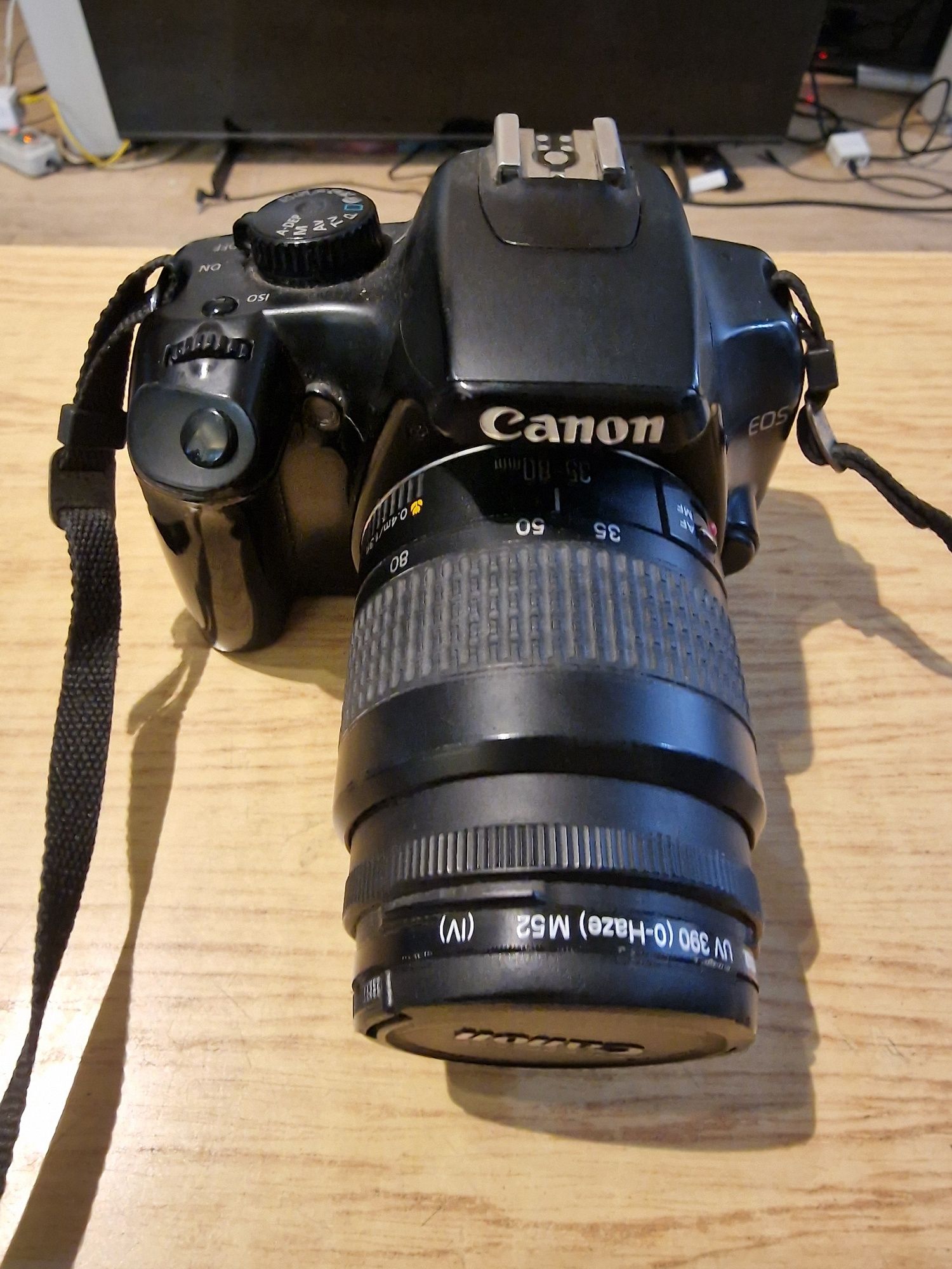 Aparat Foto Canon 1000D