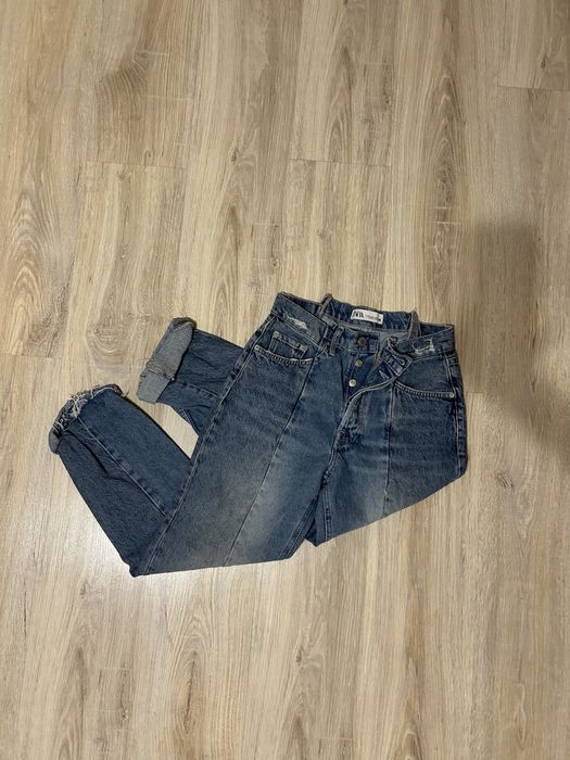 mom jeans на Zara