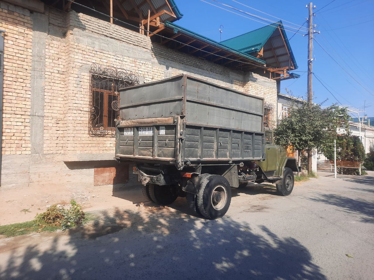 Zil/131 yil 1984