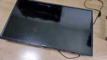 TV televizor Smart-Tech led 81 cm Defect