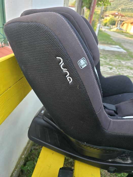 Столче за кола Nuna REBL