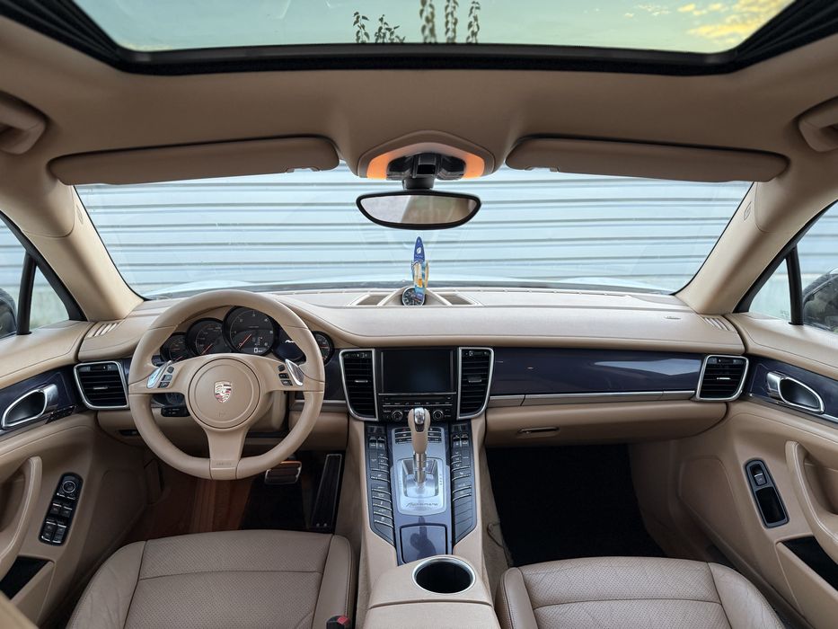 Porsche panamera / 3.0 diesel / alb / trapa