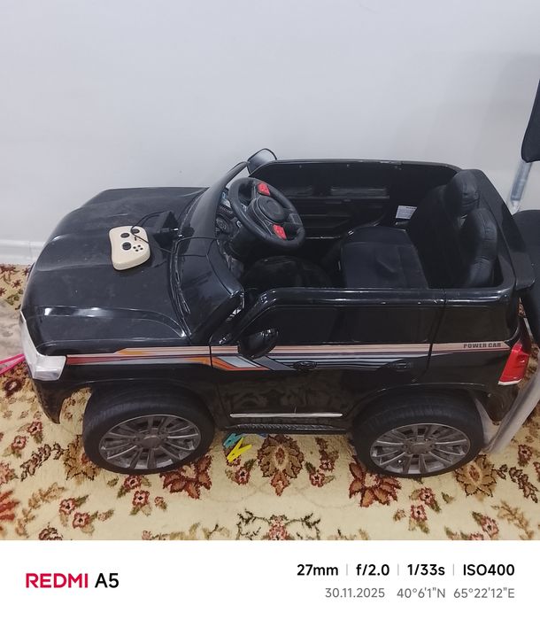 Продается детская машина с пультом