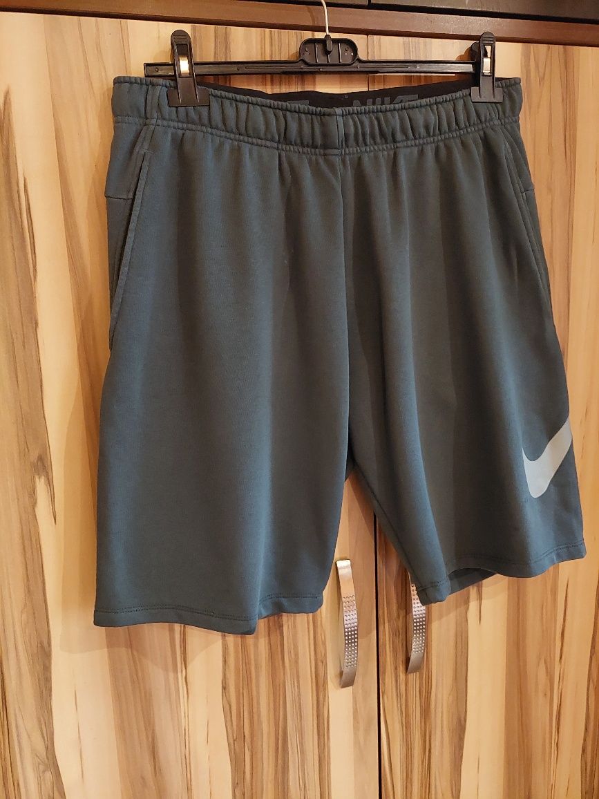 Къси панталони Nike Л р.