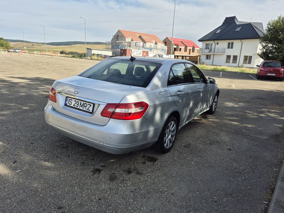 Mercedes E200 2011