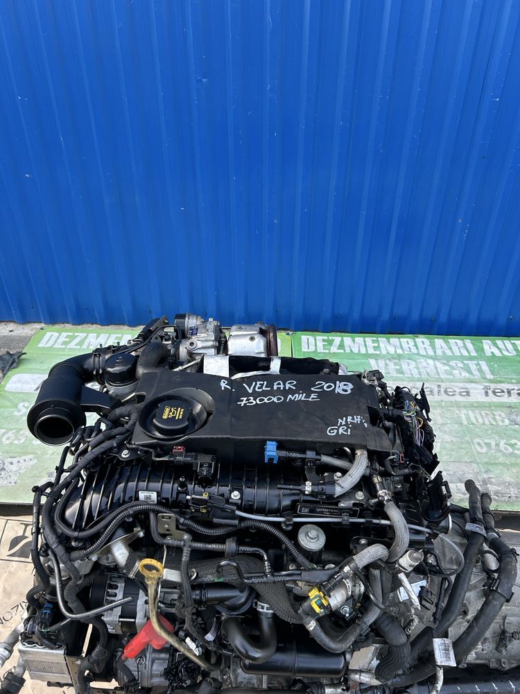 Galerie admisie Range Rover Velar 2.0 biturbo 240 cp 2018