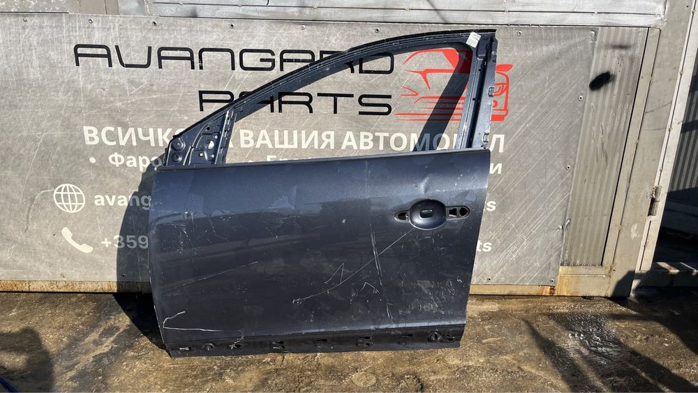 Предна лява врата Renault Megane 3 (2008-2016)