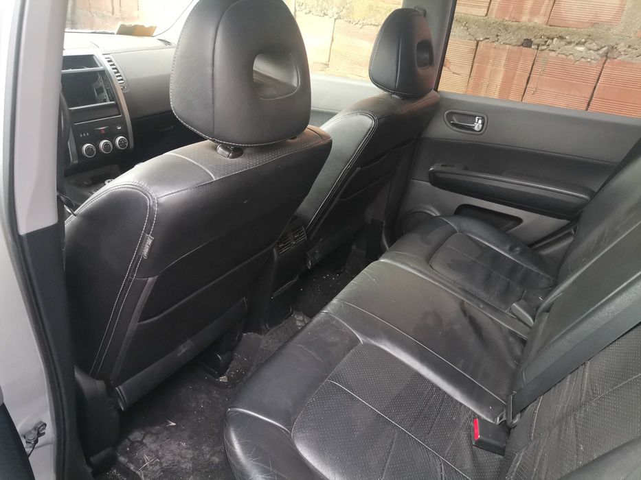 Nissan X-Trail T31 2.0 dci на части.