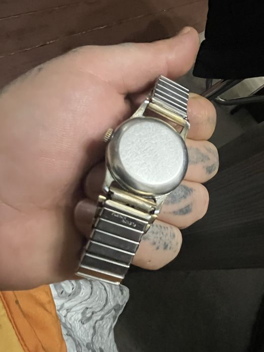 Часовник Москва и Слава