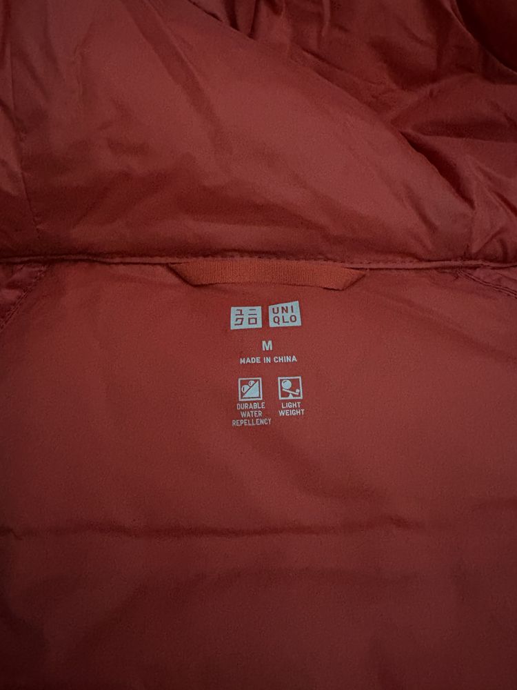 Uniqlo якета.