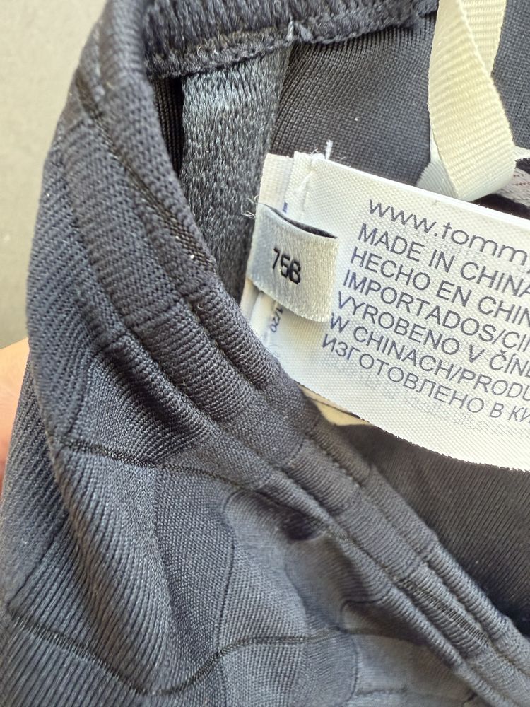 Горнище на бански Tommy Hilfiger /75В/