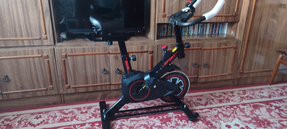 Велотренажер новый