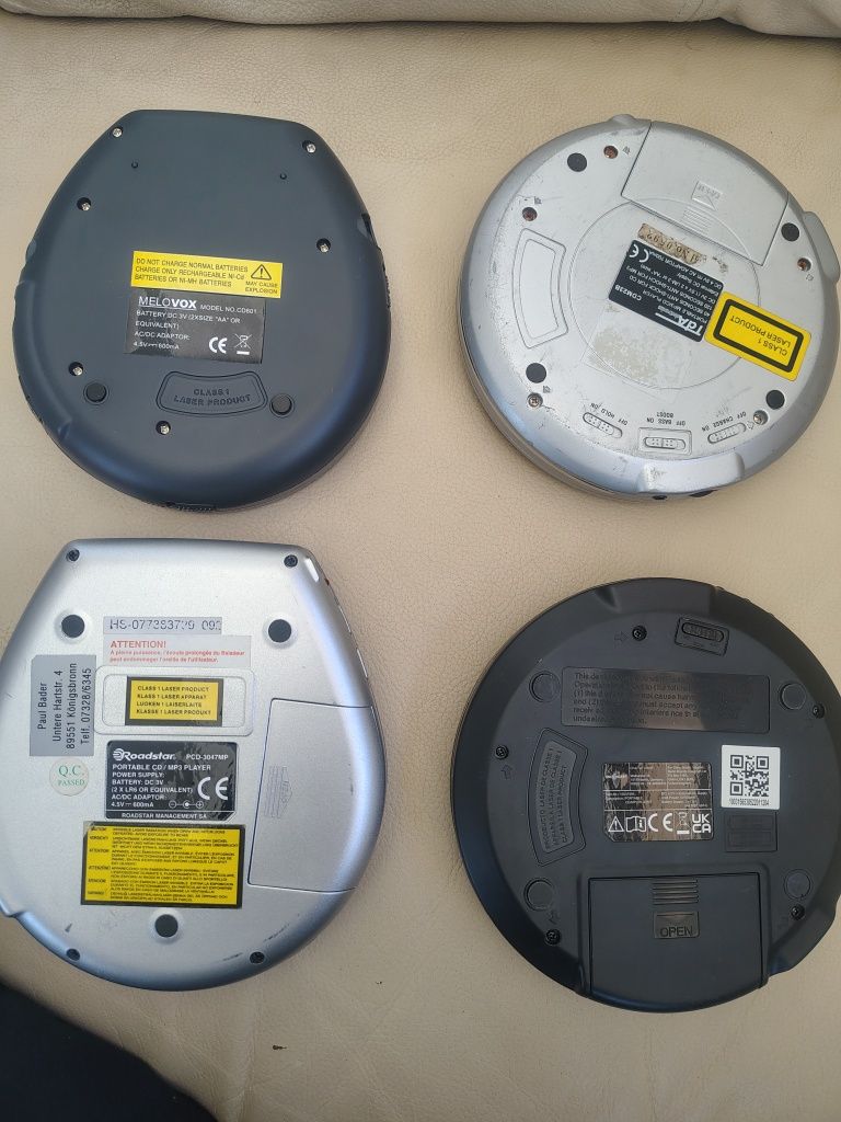 4 cd player portabil
