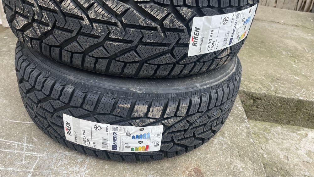 Гуми Riken 215 65 16 Чисто нови