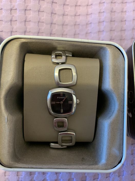 Сребрист часовник Fossil
