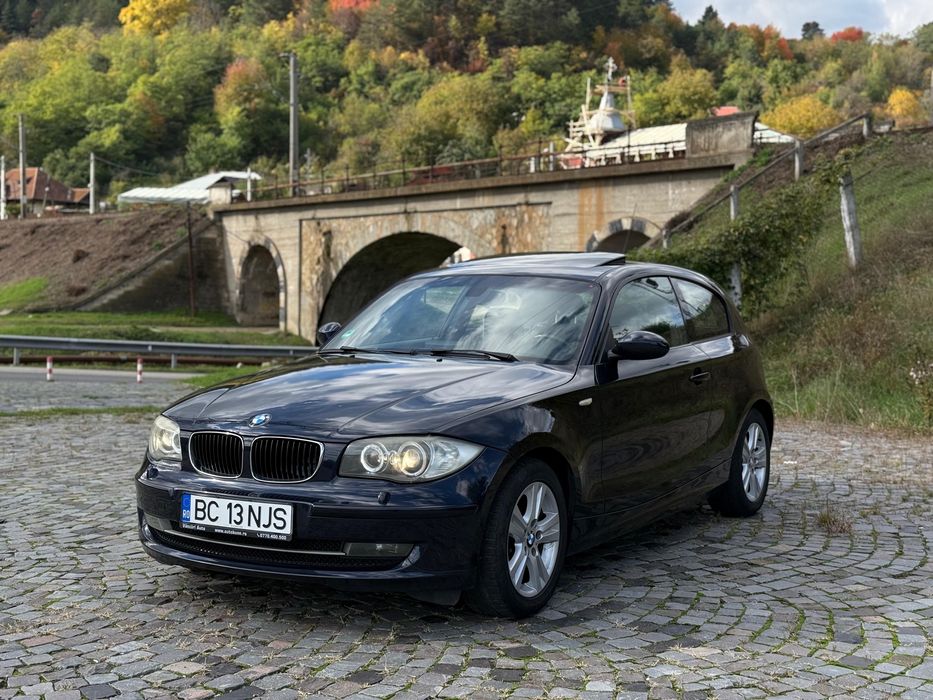 BMW seria 1 Facelift 2.0 benzina cu doar 127.000km/stare impecabila !