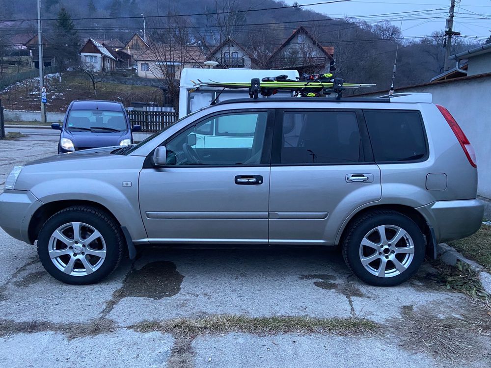 nissan ixtrail 2.2 dci2006 Model Columbia