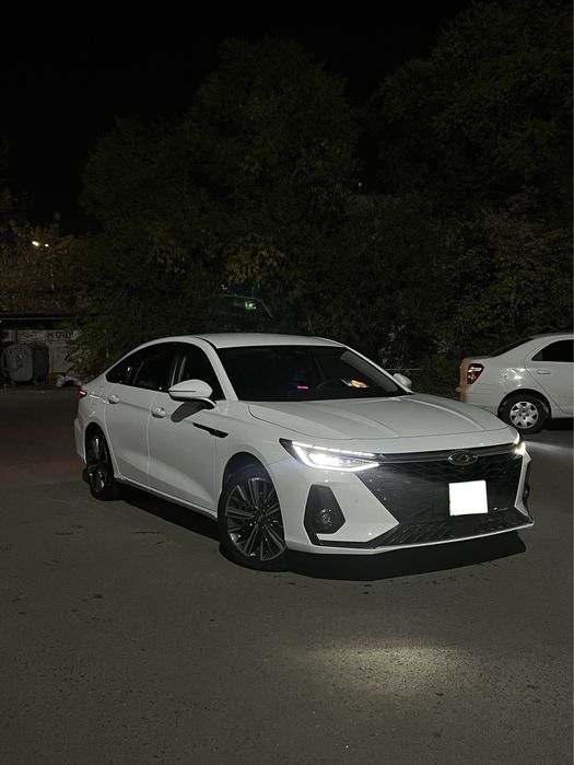 Аренда авто долгосрочная Chery Arrizo 8