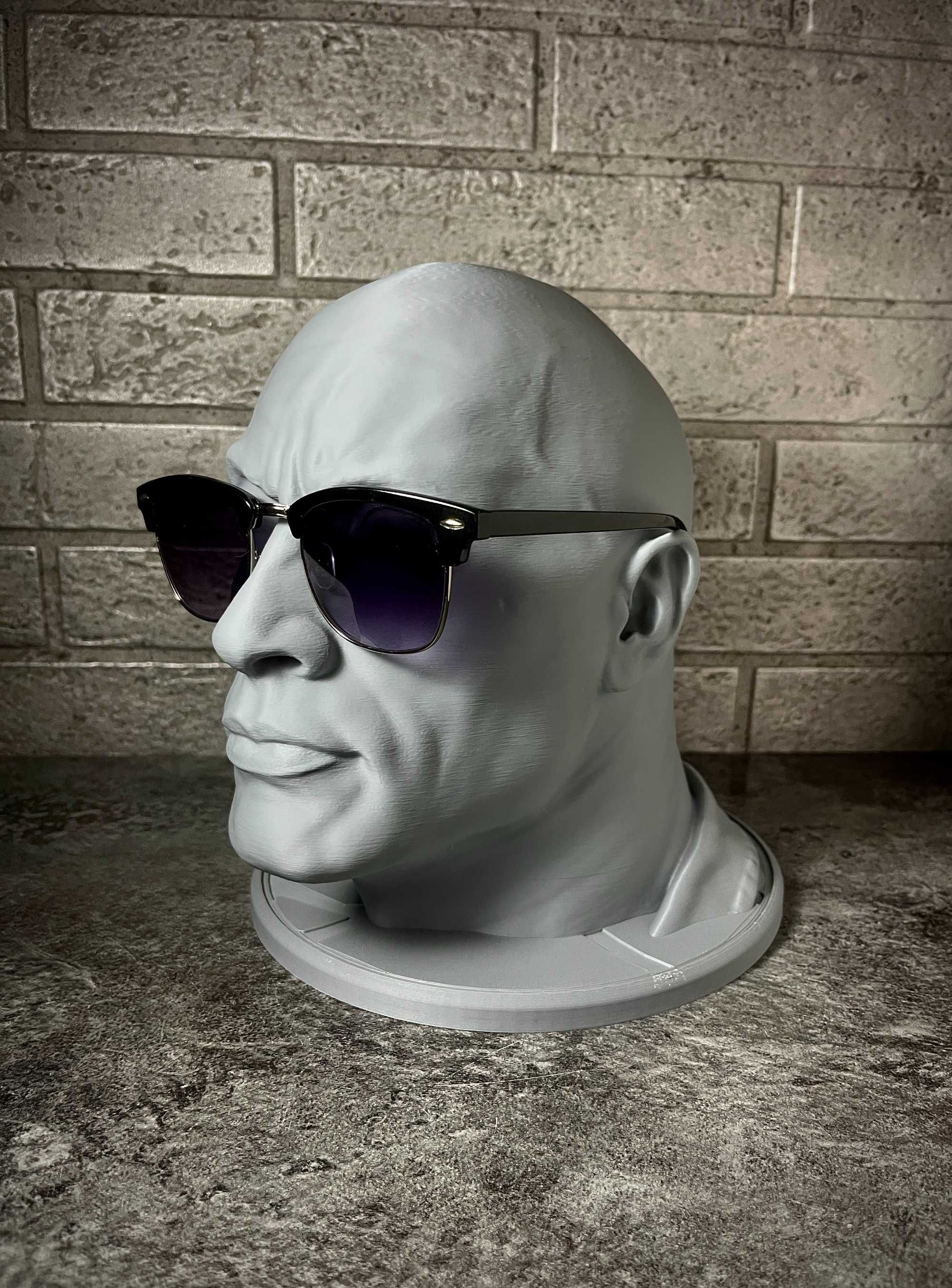 Suport casti - bust The Rock