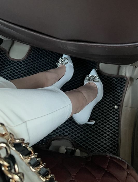 Туфли надевала один раз, состояние идеальное