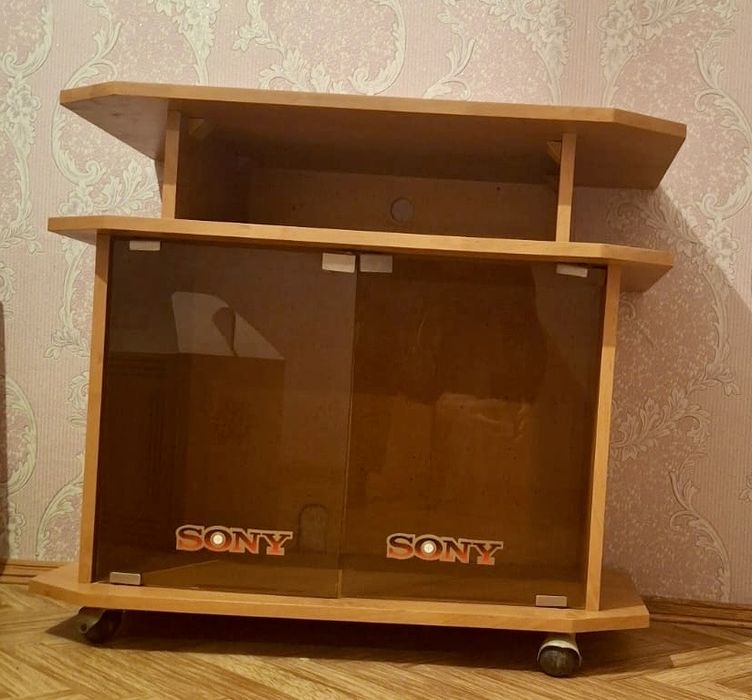 Тумба под телевизор