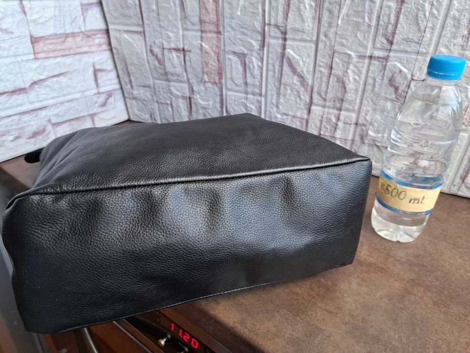 дамска чанта,черна кожена чанта PICARD-естествена кожа