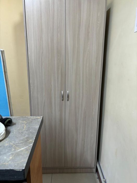 Шкафы в отличном состояний. Можно в офис и в доме использовать