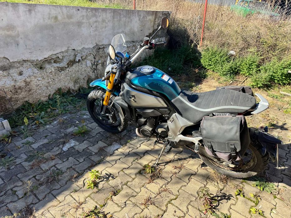 CFMoto CLX 700 Adventure