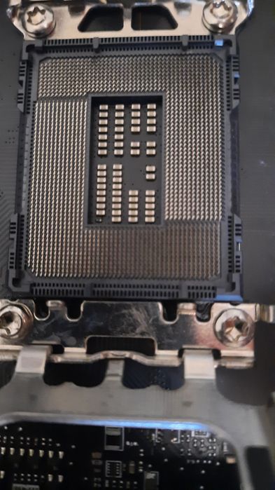 Дънна платка MSI MAG Z690 TOMAHAWK WIFI D4 CPU i5 13600KF