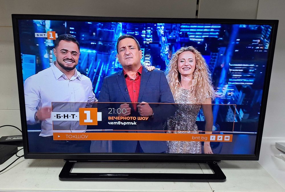 40" led tv Toshiba телевизор
