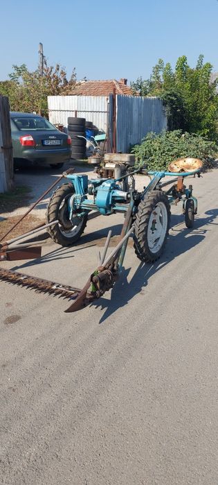 Косачка палцова триколка  БЕРТОЛИНИ