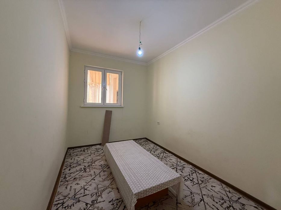 Сдаётся 3х комнатная квартира на 5этаже в районе 6мкр Файз мебель