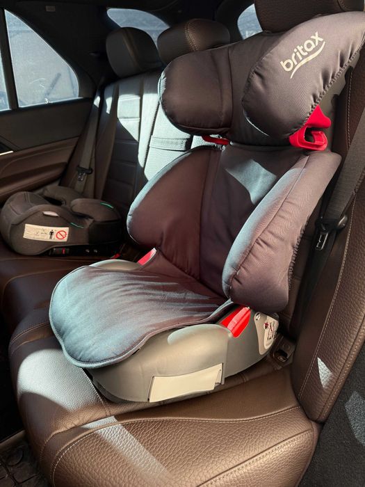Столче за кола Britax 15-36 кг.