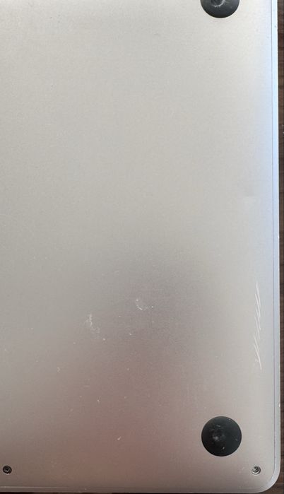 Stricat- Apple MacBook Pro 13” 2019