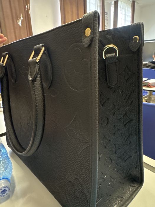 Geanta Louis Vuitton