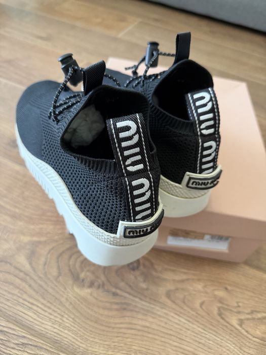 Sneackers/ adidasi MIU MIU, originali, 38,5