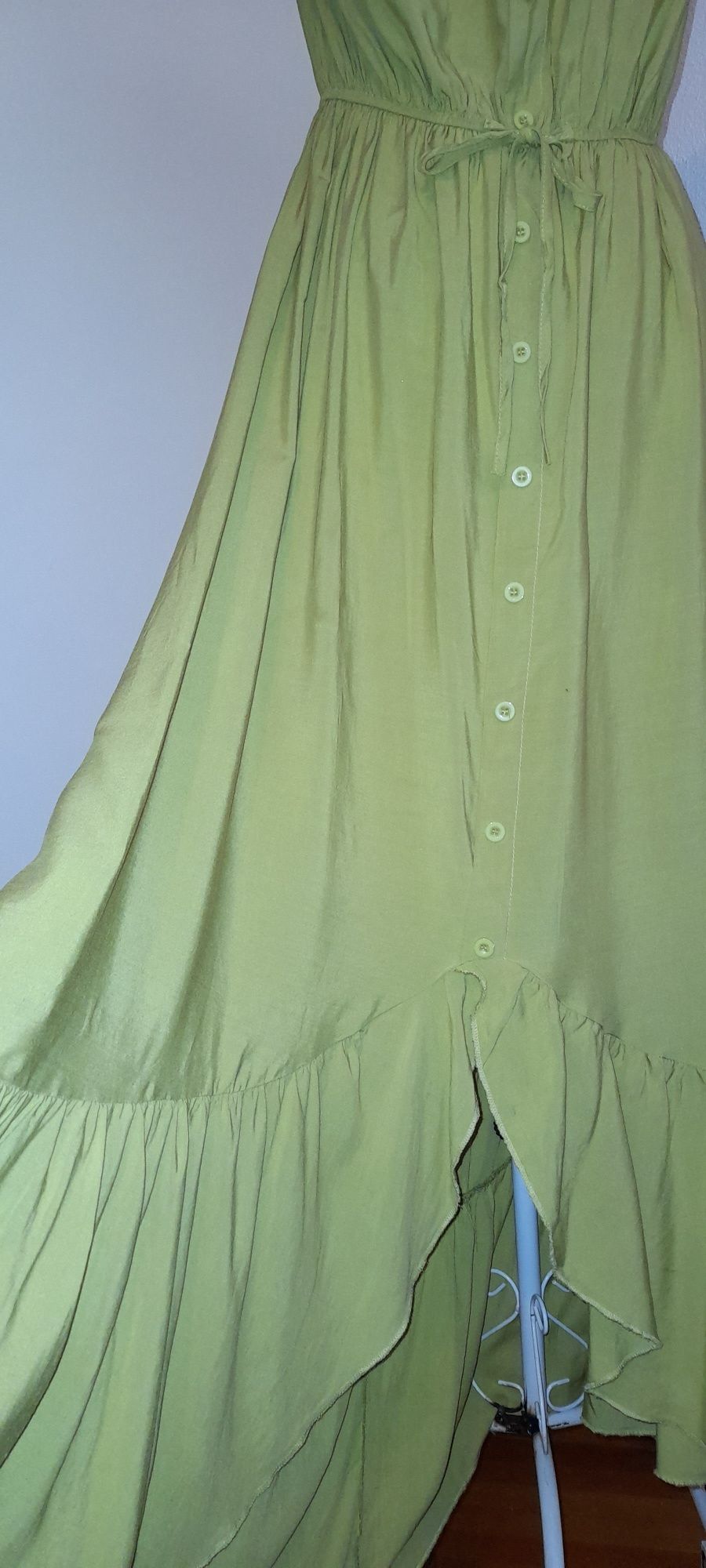 Rochie lunga verde fistic din viscoza