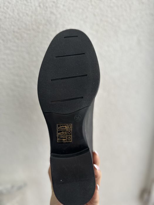 Дамски обувки