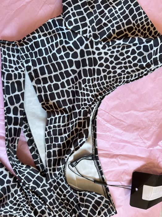 Бански костюми . Женски  нови