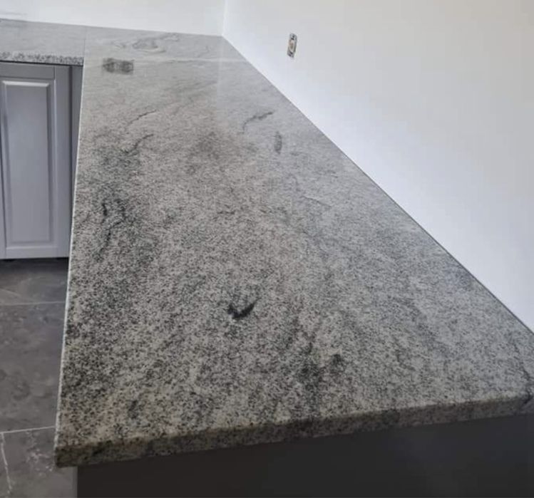 Blaturi Insule Bucatarie Granit Craiova