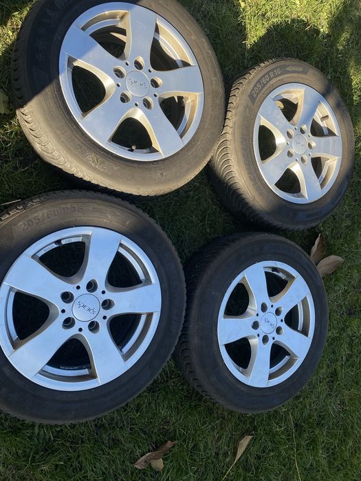 Roti de iarna 205/60 R16 pentru Renault