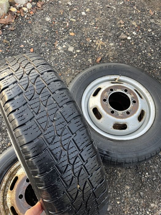Vand 4 jante cu anvelope 195/75r16c