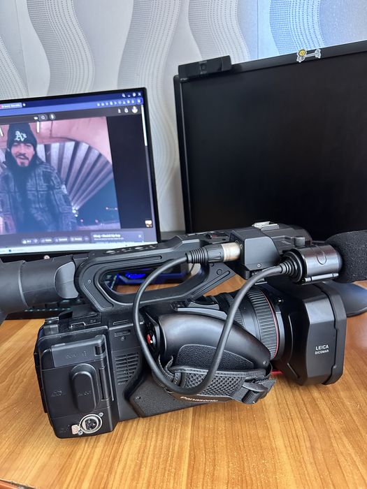 Panasonic HC X1 - 4K 60FPS