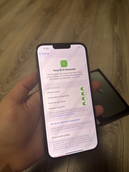 Vand iPhone 13 Pro Max - 256 GB - EXCELENT