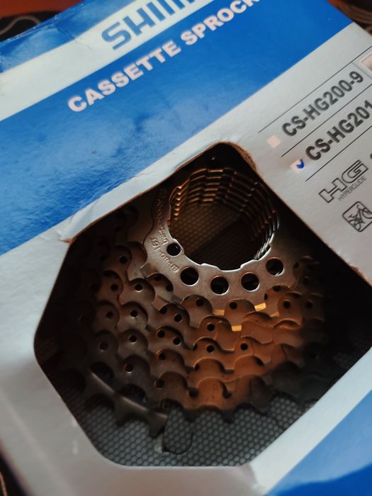 Shimano CS-HG201-9 (cassette-pinioane 9 viteze)